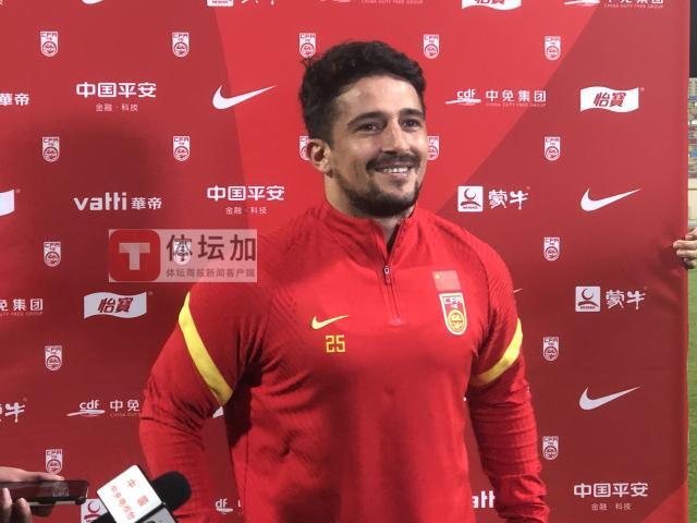 洛国富：李铁是我的兄弟 希望踢80分钟为梦想而战