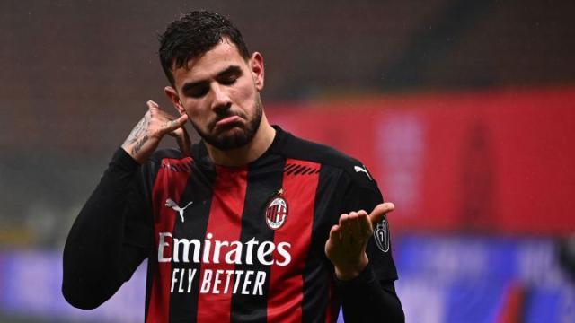 kaiyun-吃一堑长一智！AC米兰未雨绸缪 将同时与4人谈续约